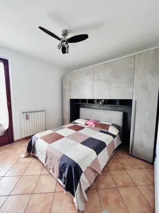 Casa Lucia A Carugo Διαμέρισμα Εξωτερικό φωτογραφία