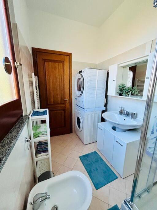 Casa Lucia A Carugo Διαμέρισμα Εξωτερικό φωτογραφία